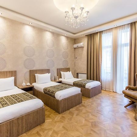 Dat Exx Apartments On Marjanishvili ティビリシ エクステリア 写真