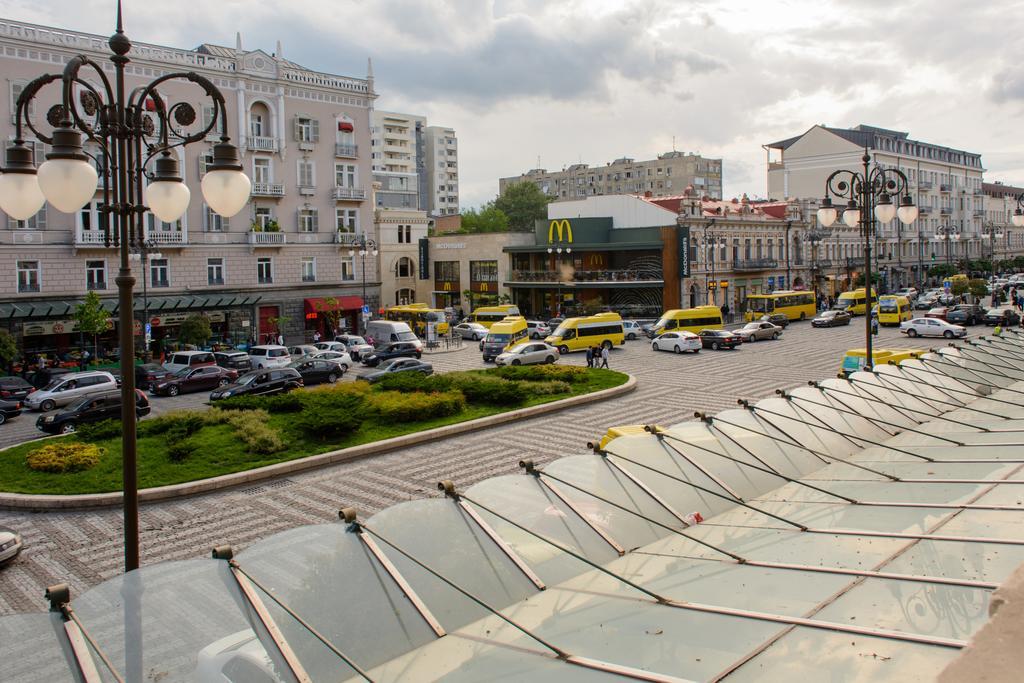 Dat Exx Apartments On Marjanishvili ティビリシ 部屋 写真