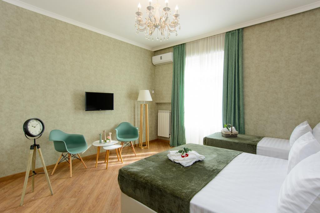 Dat Exx Apartments On Marjanishvili ティビリシ エクステリア 写真