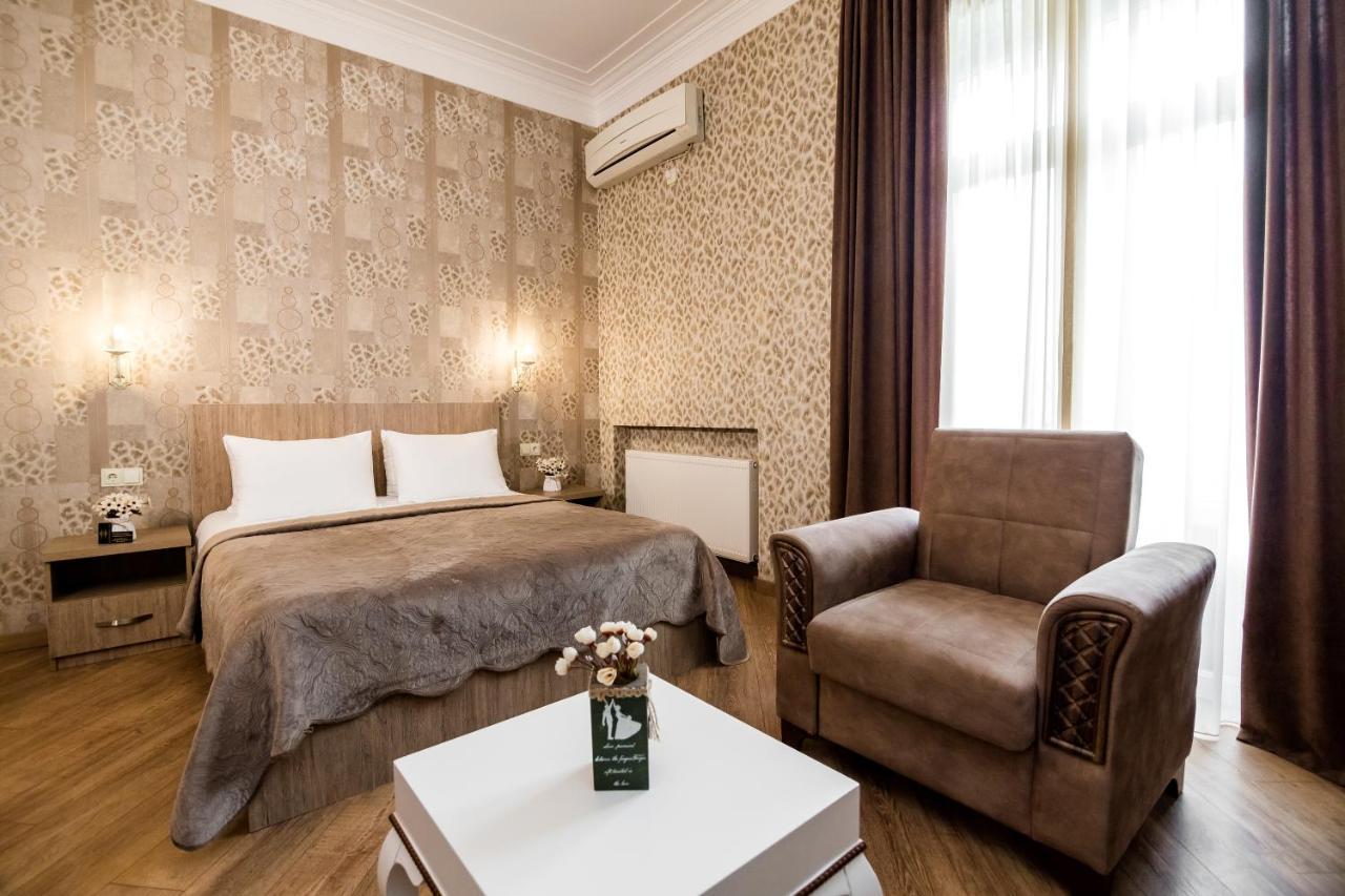 Dat Exx Apartments On Marjanishvili ティビリシ エクステリア 写真