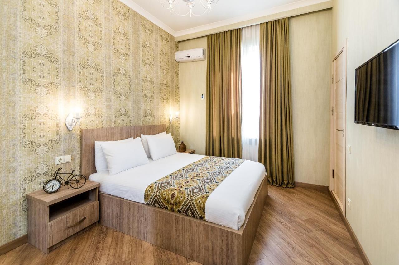 Dat Exx Apartments On Marjanishvili ティビリシ エクステリア 写真